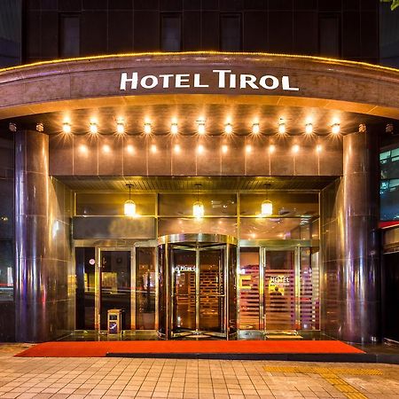 Hotel Tirol Seoul Bagian luar foto