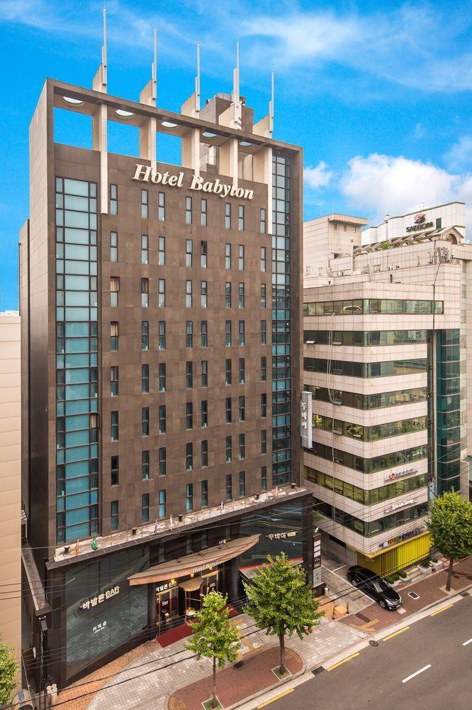 Hotel Tirol Seoul Bagian luar foto