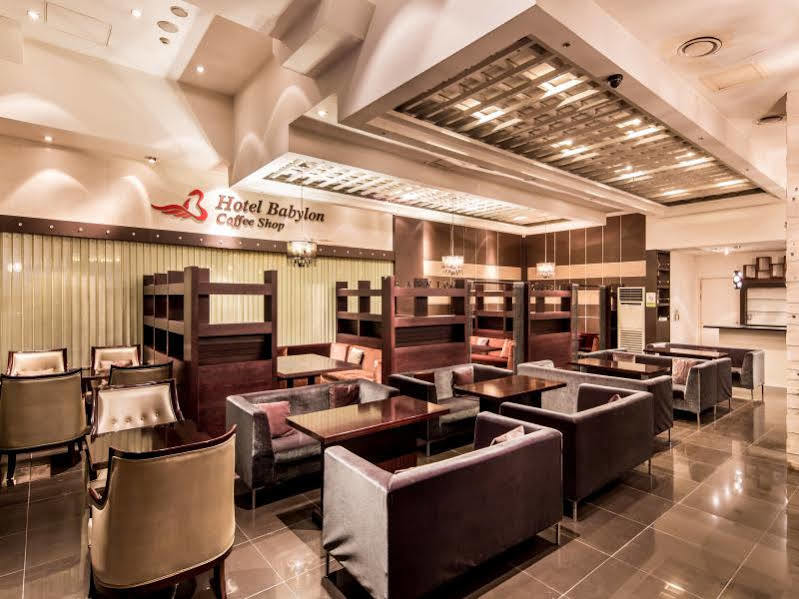 Hotel Tirol Seoul Bagian luar foto